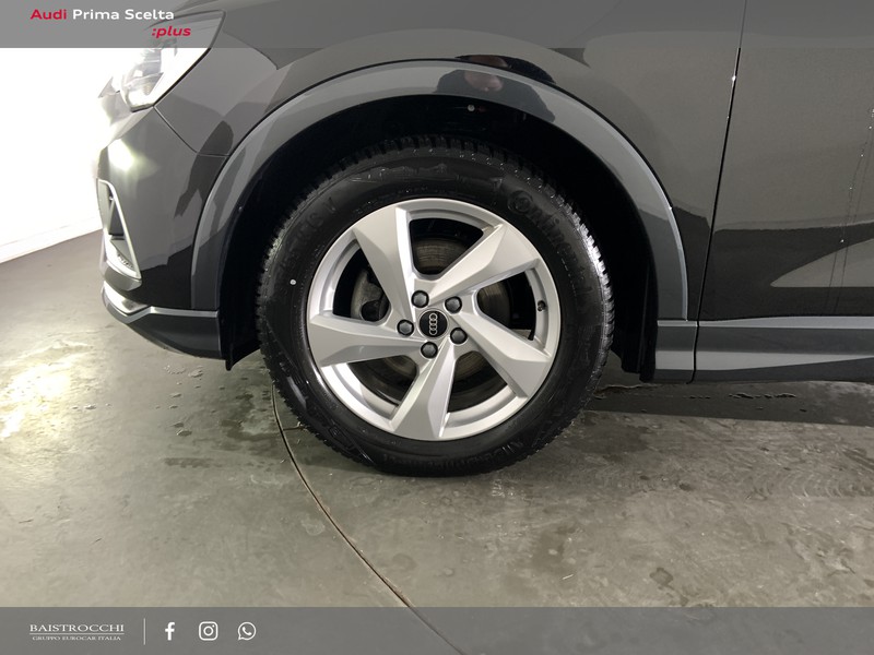 Audi Q3 35 2.0 tdi business advanced s-tronic