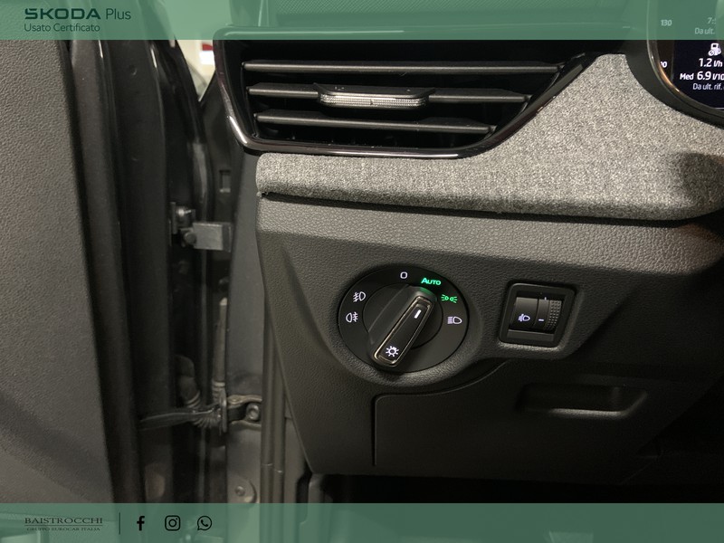 Skoda Kamiq 1.0 tsi selection 95cv
