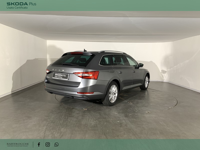 Skoda Superb wagon 2.0 tdi evo executive 150cv dsg