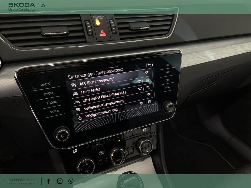 Skoda Superb wagon 2.0 tdi evo executive 150cv dsg
