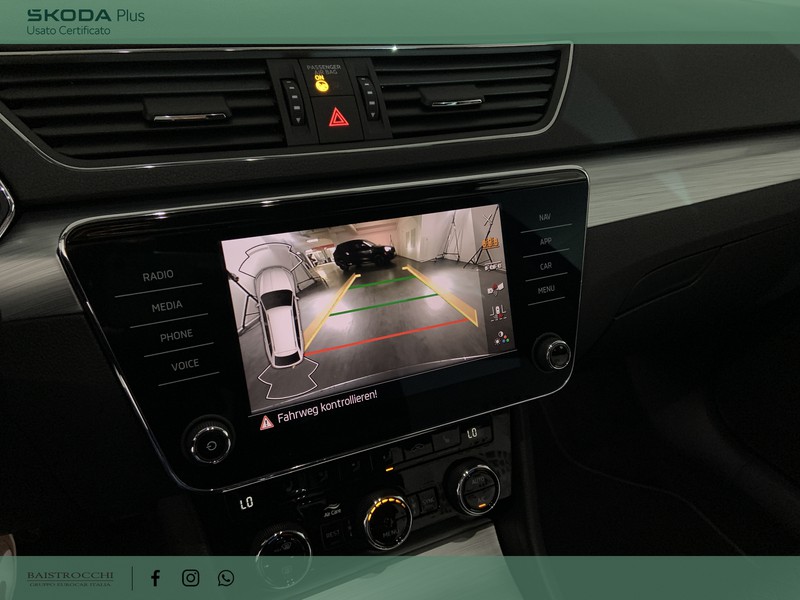 Skoda Superb wagon 2.0 tdi evo executive 150cv dsg