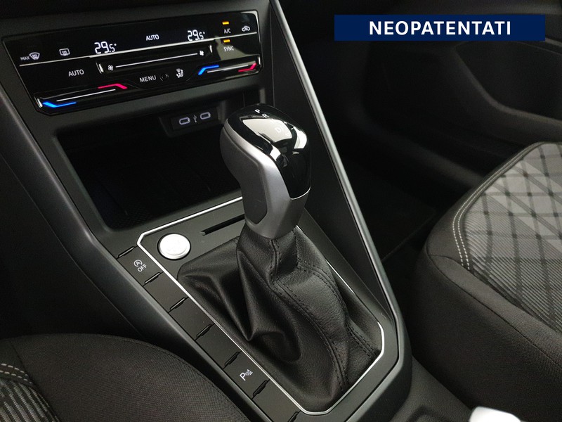 Volkswagen Taigo 1.0 tsi r-line plus 115cv dsg