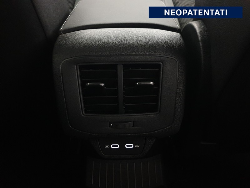 Volkswagen T-Roc 1.0 tsi r-line plus 115cv