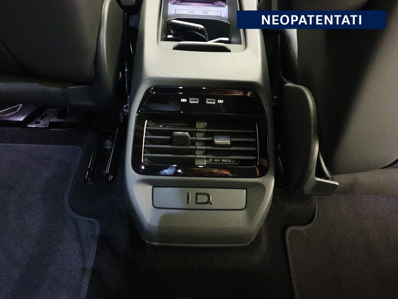 Volkswagen ID.5 77 kwh pro 286cv