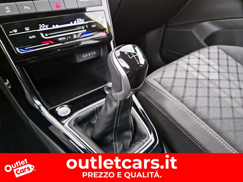 Volkswagen T-Cross 1.0 tsi r-line 115cv
