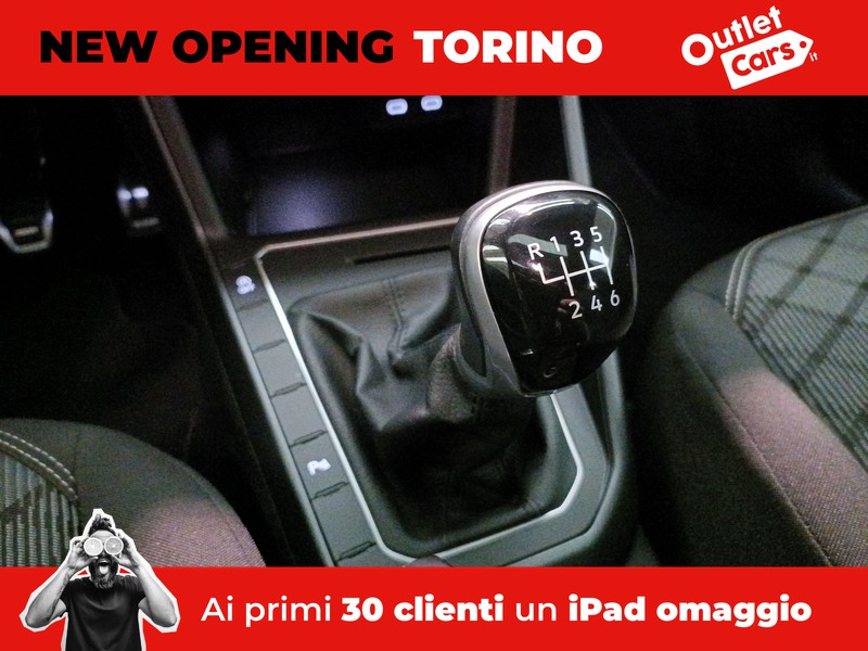 Volkswagen Taigo 1.0 tsi r-line 110cv