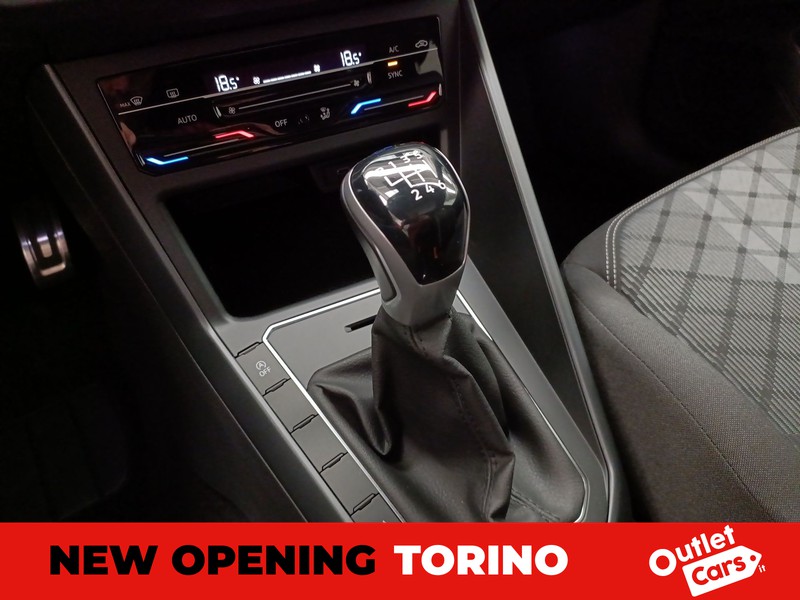 Volkswagen Taigo 1.0 tsi r-line 110cv