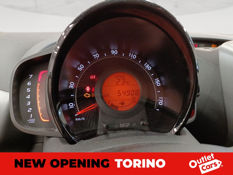 Toyota Aygo 3p 1.0 x-cool 72cv