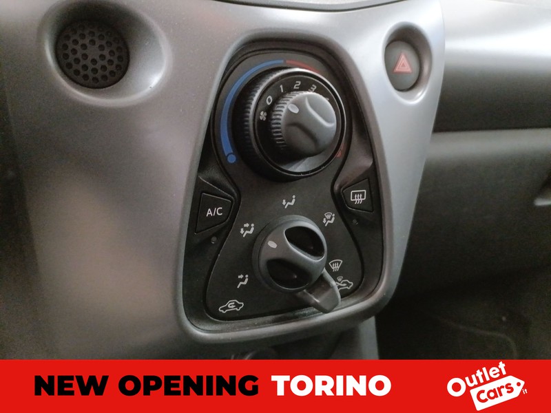 Toyota Aygo 3p 1.0 x-cool 72cv