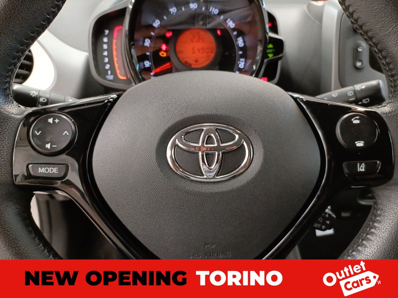 Toyota Aygo 3p 1.0 x-cool 72cv