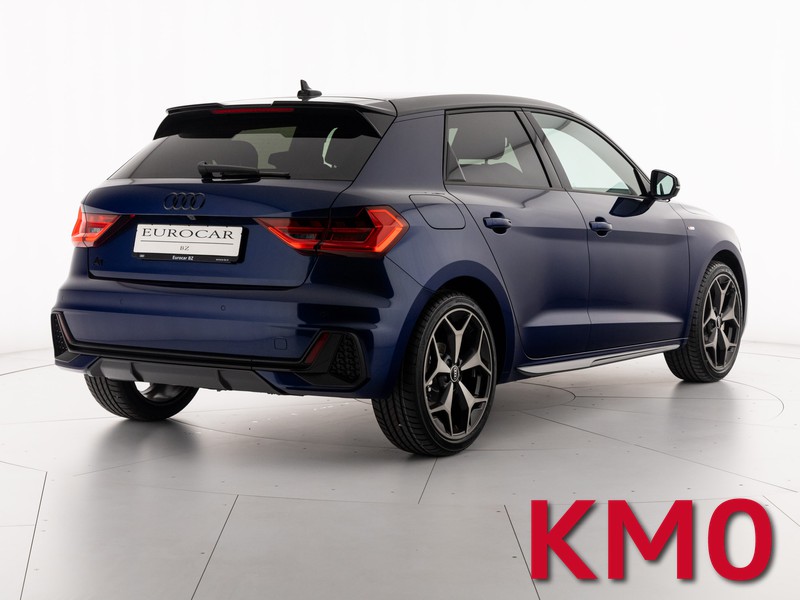 Audi A1 sportback 30 1.0 tfsi identity black 116cv s-tronic