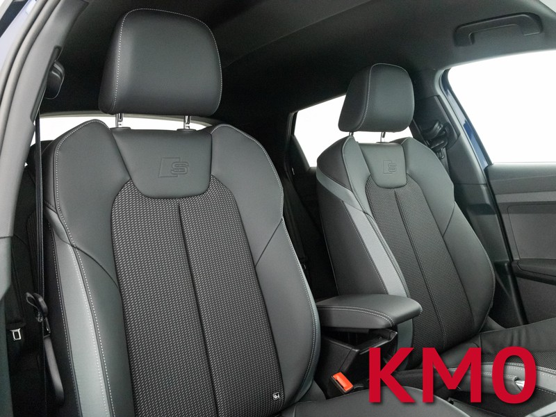 Audi A1 sportback 30 1.0 tfsi identity black 116cv s-tronic