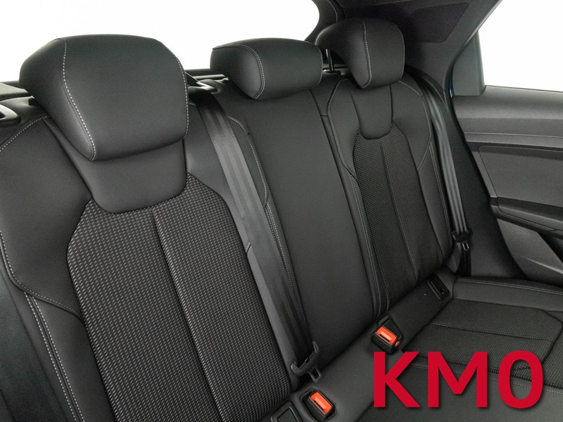Audi A1 sportback 30 1.0 tfsi identity black 116cv s-tronic