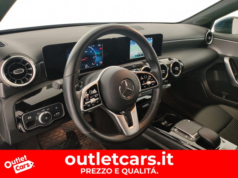 Mercedes-Benz Classe A 180 d sport auto