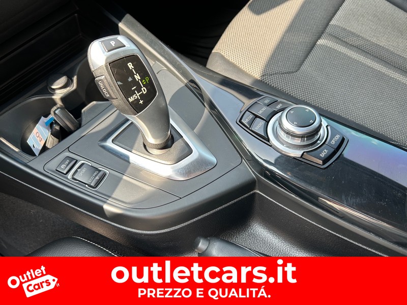 BMW Serie 1 118d sport 5p auto