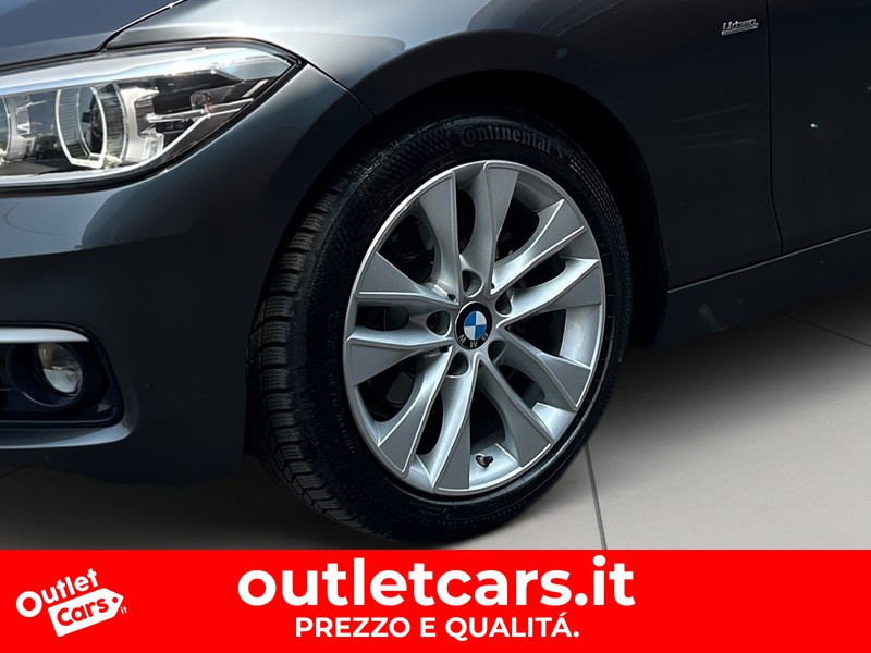 BMW Serie 1 118d sport 5p auto