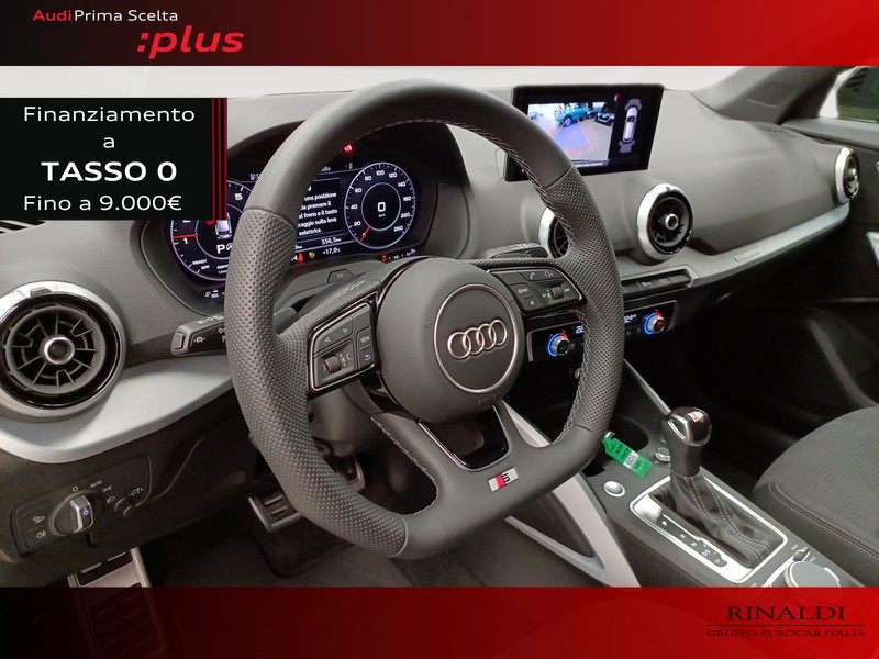 Audi Q2 35 1.5 tfsi identity black s-tronic