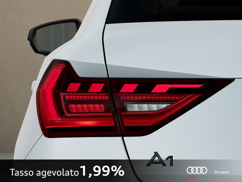 Audi A1 sportback 30 1.0 tfsi identity black 116cv s-tronic