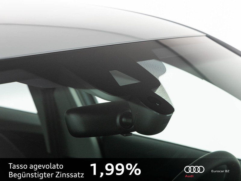 Audi Q2 35 1.5 tfsi s line edition s-tronic