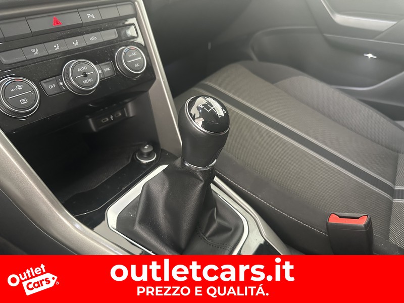 Volkswagen T-Roc 1.0 tsi style 110cv