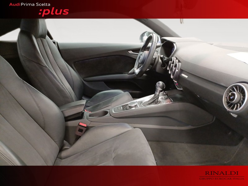Audi TT 40 2.0 tfsi s-tronic