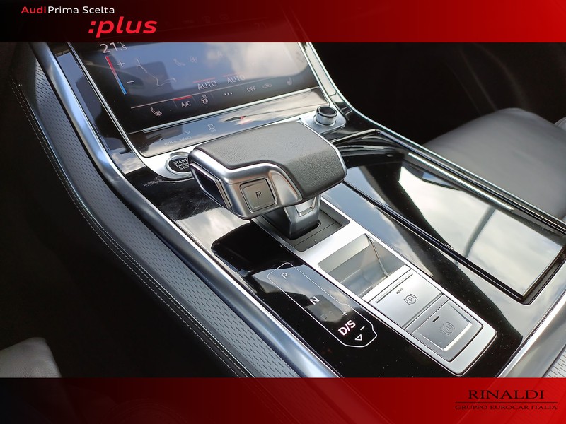 Audi Q8 3.0 tdi mhev s line edition quattro 286cv tiptronic