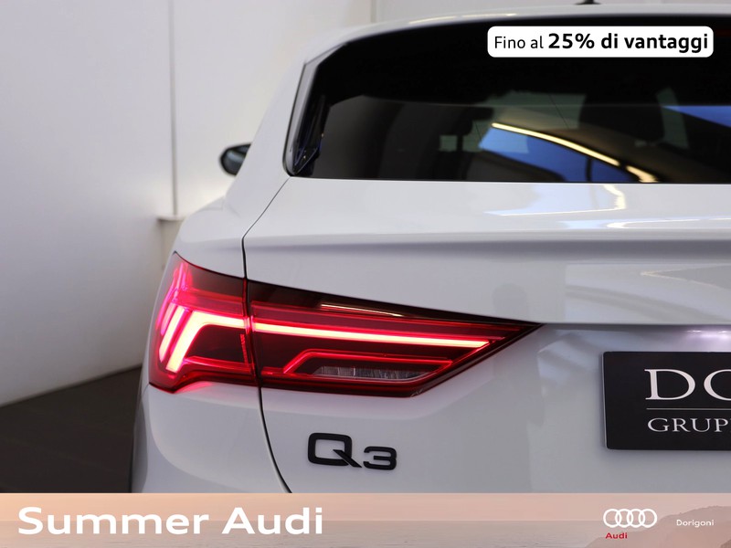 Audi Q3 sportback 40 2.0 tdi identity black quattro 193cv s-tronic