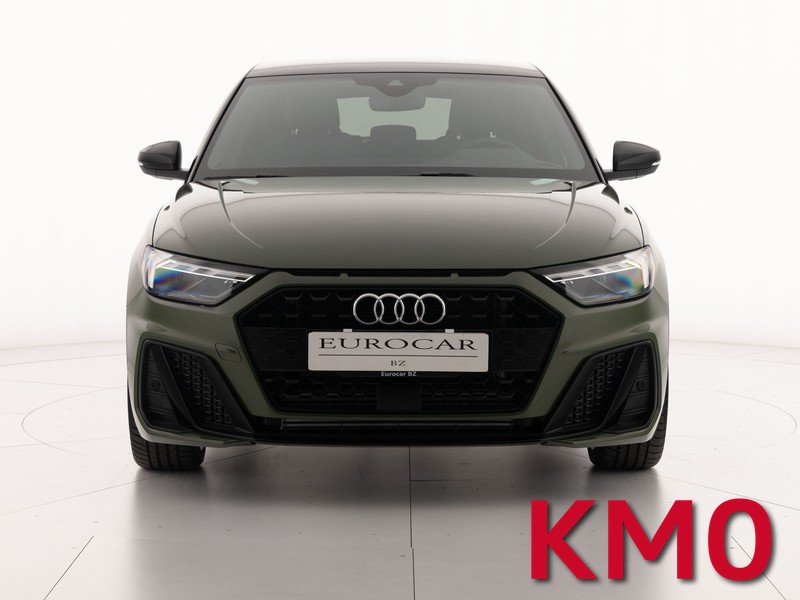 Audi A1 sportback 40 2.0 tfsi identity black 207cv s-tronic