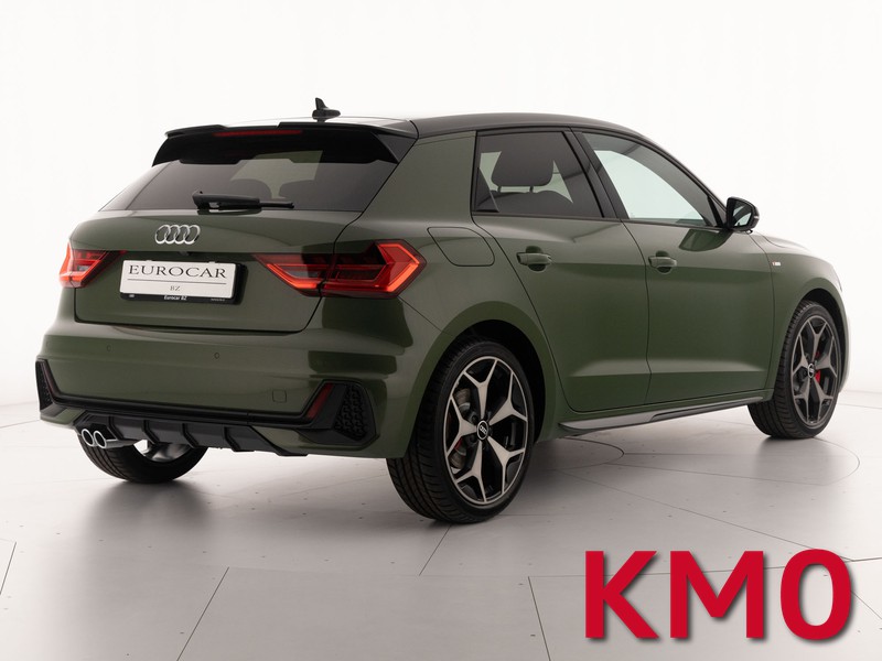Audi A1 sportback 40 2.0 tfsi identity black 207cv s-tronic