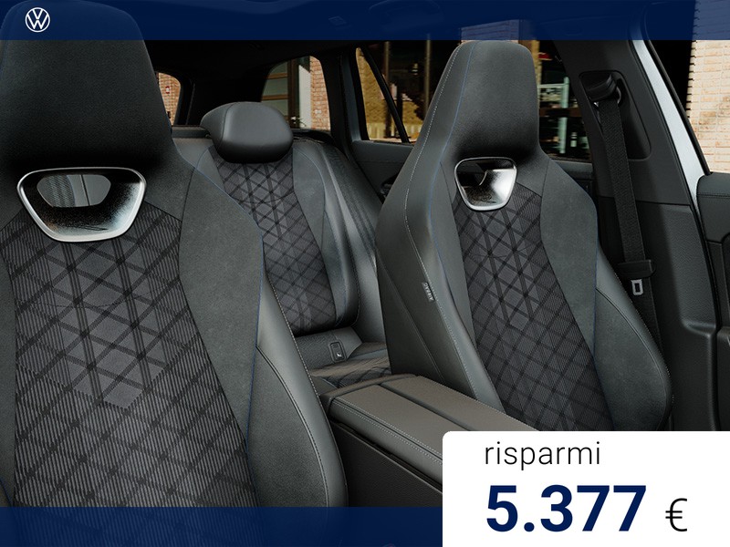 Volkswagen Passat 1.5 eTSI R-Line 150 CV DSG