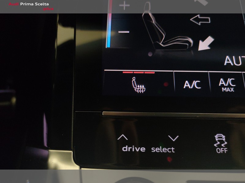 Audi Q8 e-tron 55 S line edition quattro - SOSPENSIONI - TETTO -