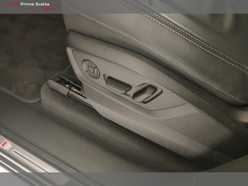 Audi Q7 3.0 TDI S line edition quattro Tiptronic 7 posti