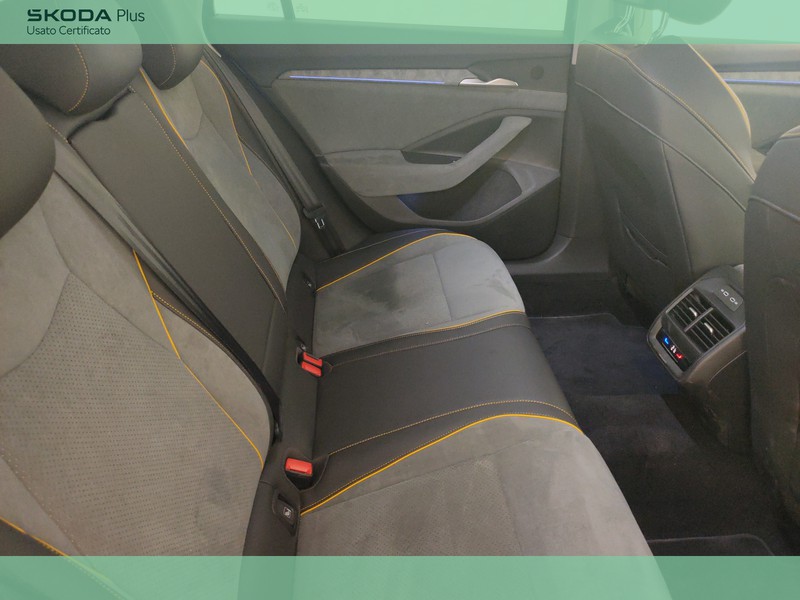 Skoda Superb Wagon 2.0 TDI Style 150 CV DSG