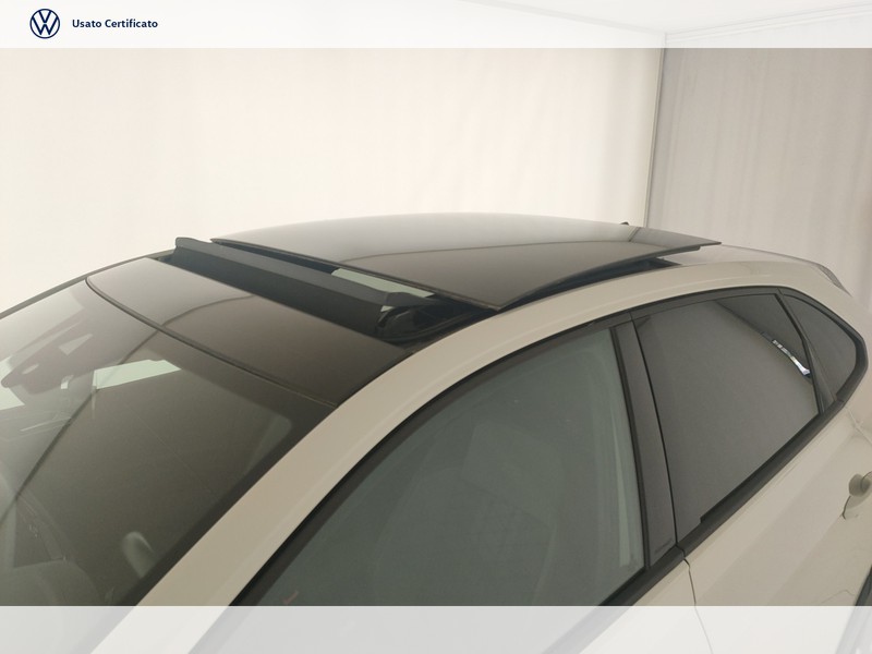 Volkswagen Taigo 1.0 TSI R-line 110 CV DSG