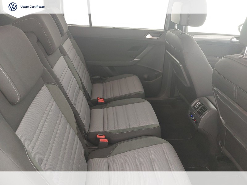 Volkswagen Touran 1.5 TSI Business 150 CV DSG 7 posti - R line Pack