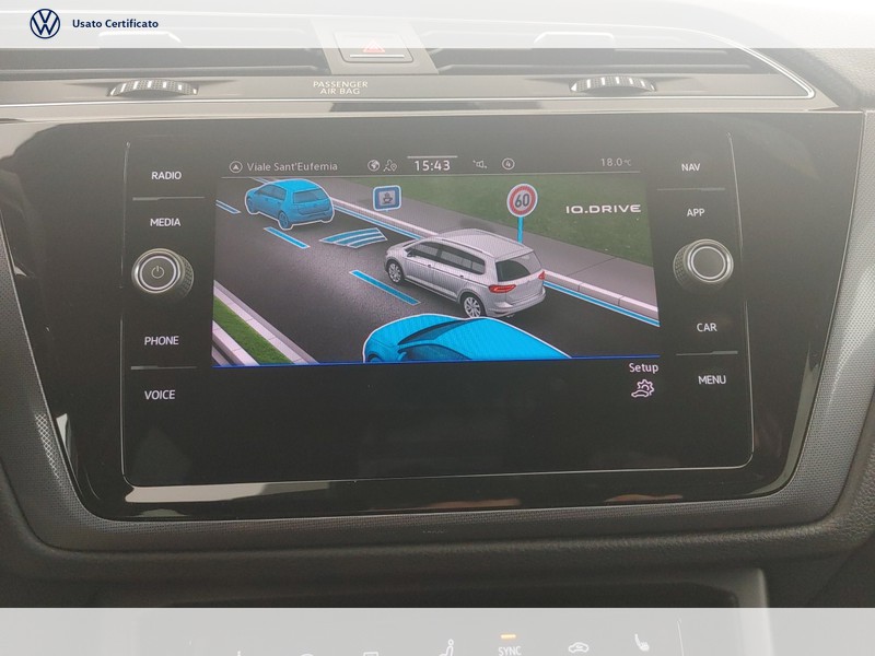 Volkswagen Touran 1.5 TSI Business 150 CV DSG 7 posti - R line Pack