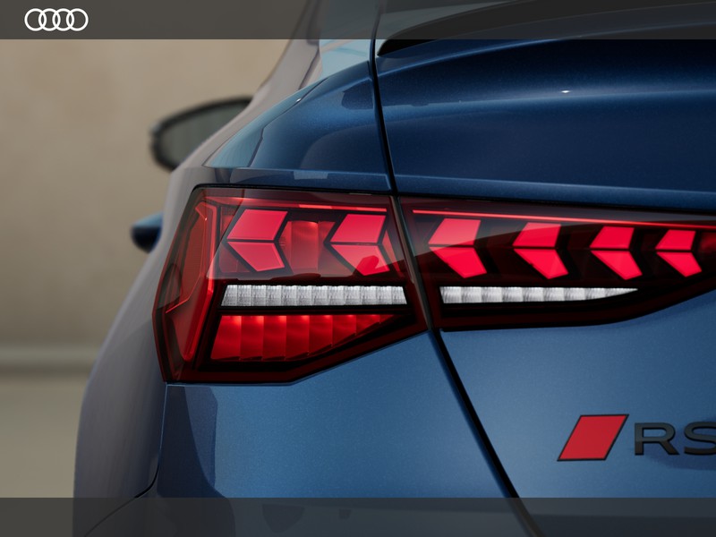 Audi RS3 sedan 2.5 tfsi quattro s-tronic