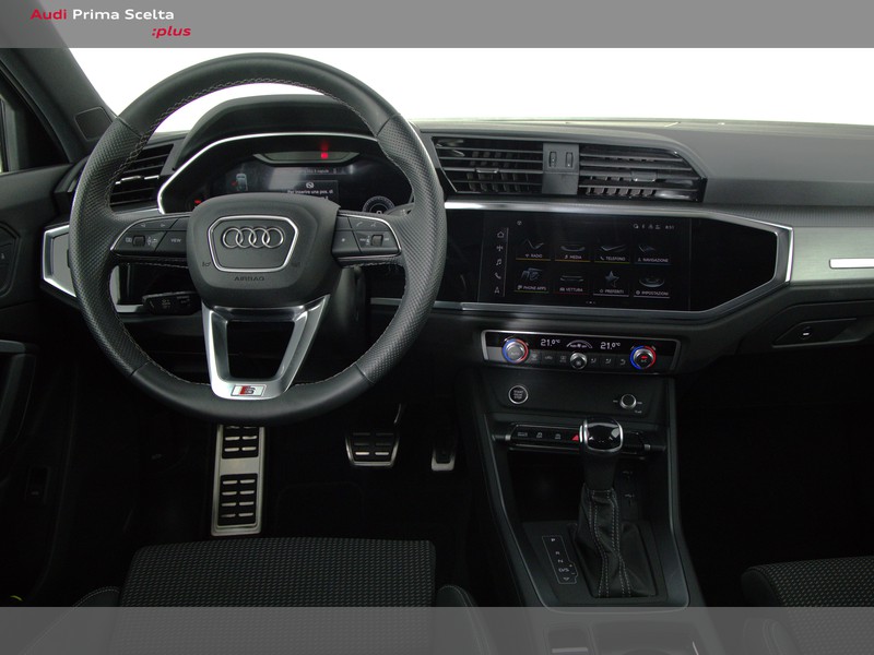 Audi Q3 sportback 35 2.0 tdi s line edition s-tronic