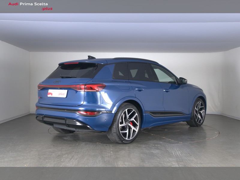 Audi SQ6 e-tron se-tron sport attitude quattro 517cv