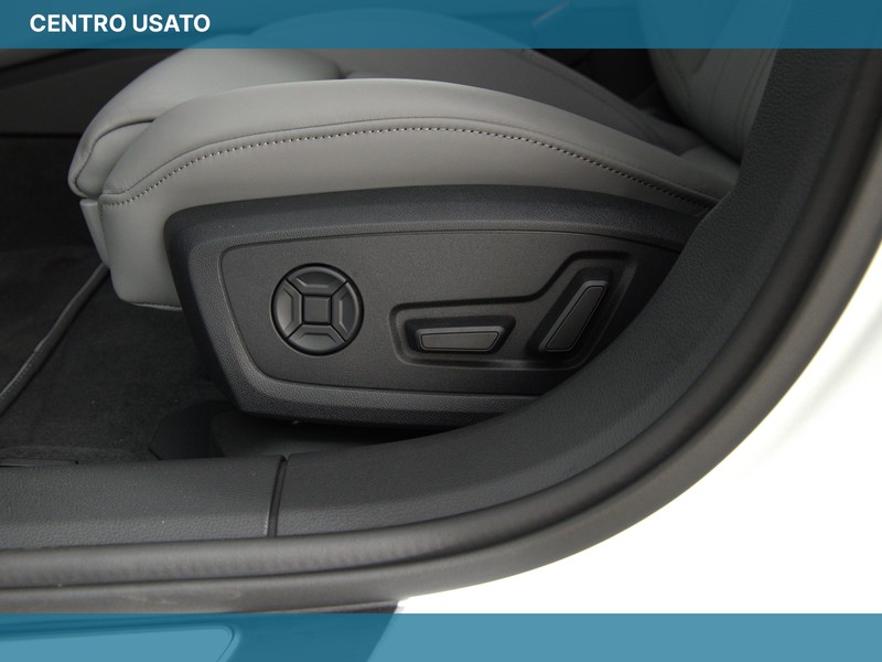 Audi A6 Avant S line edition 40 TDI quattro S tronic