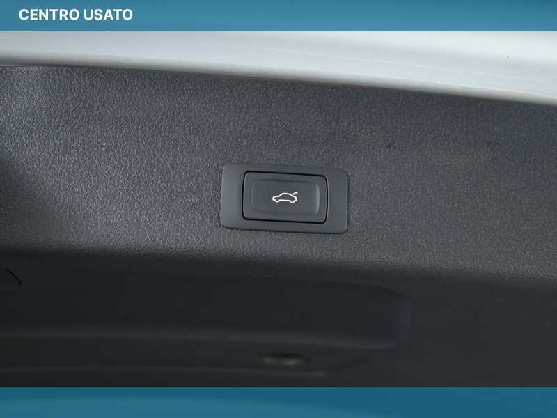 Audi A6 Avant S line edition 40 TDI quattro S tronic