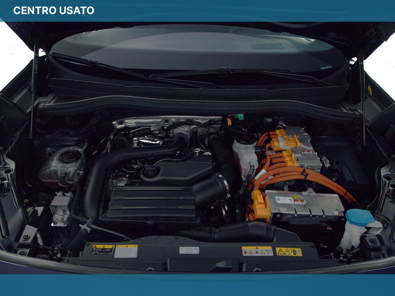 Volkswagen Tayron eHybrid R-Line Plus 1.5 TSI 204 CV DSG