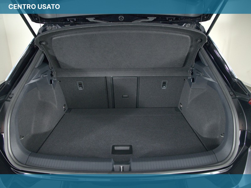 Volkswagen T-Roc 1.5 tsi r-line dsg