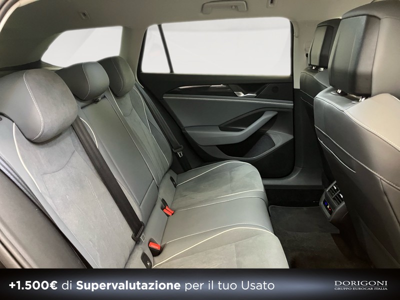 Volkswagen Passat 2.0 tdi scr business 150cv dsg