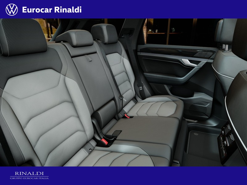 Volkswagen Touareg 3.0 v6 tdi scr r-line final edition 231cv auto