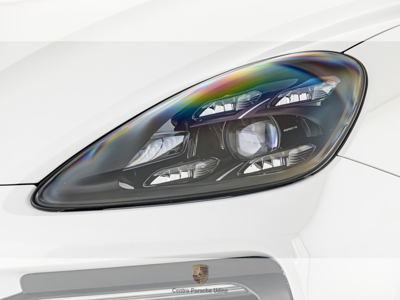 Porsche Cayenne 3.0 e-hybrid tiptronic