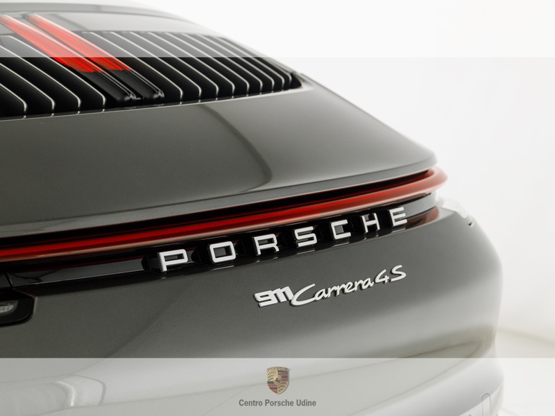 Porsche 911 cabrio 3.0 carrera 4s auto