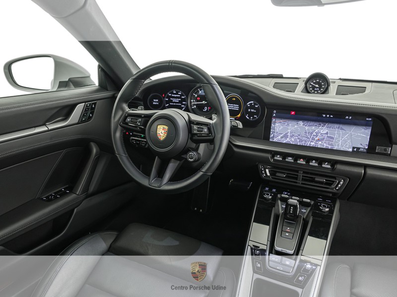Porsche 911 coupe 3.0 carrera 4s auto