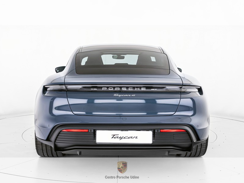 Porsche Taycan 4 performance battery plus 5p.ti