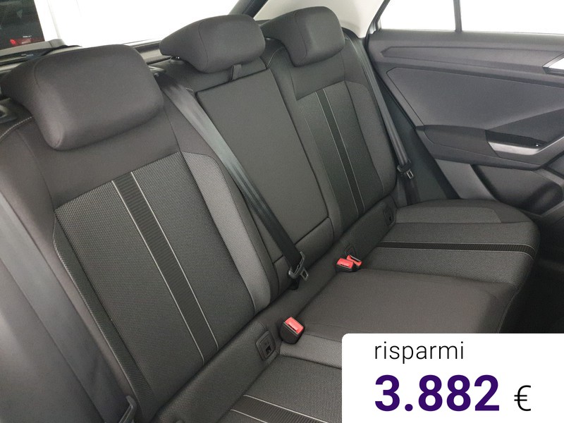 Volkswagen T-Roc 1.5 tsi sport dsg